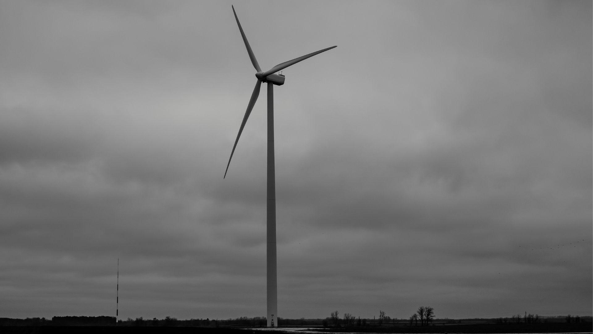 Scandinavian wind farm with a rising number of lightning strikes. Copyright: FSTOPLIGHT/Getty Images